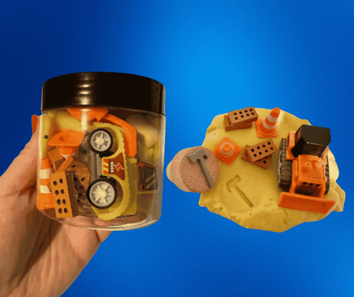 construction playdough kit