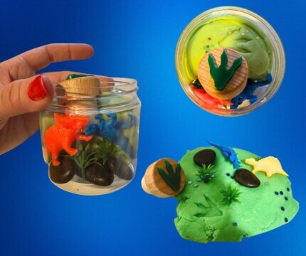 dinosaur playdough kit
